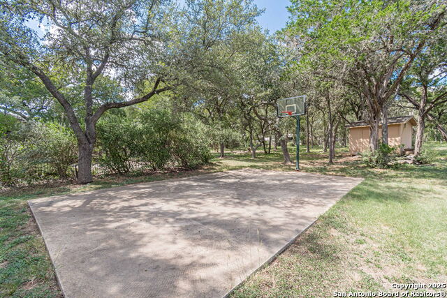 Image 116 of 139 For 8823 Timmermann Cove