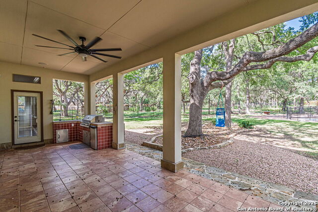 Image 98 of 139 For 8823 Timmermann Cove