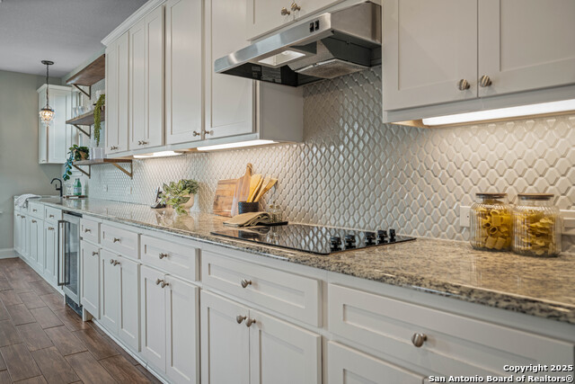 Image 12 of 47 For 1621 Angolo  