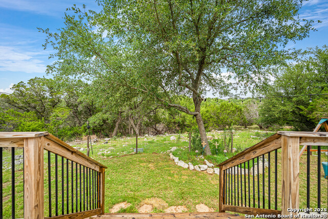 Image 37 of 47 For 1621 Angolo  