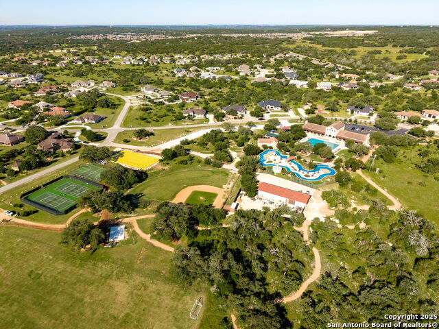 Image 45 of 47 For 1621 Angolo  