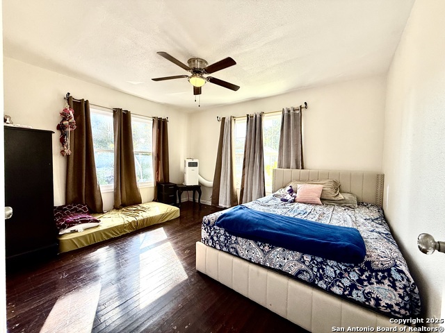 Image 17 of 33 For 105 Terrell Ave