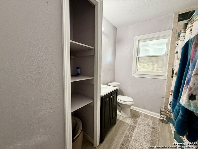 Image 21 of 33 For 105 Terrell Ave