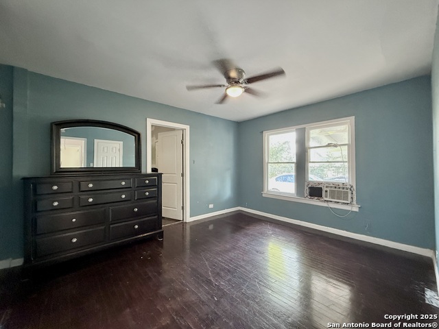 Image 23 of 33 For 105 Terrell Ave