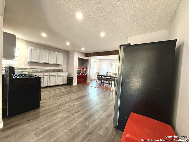 Image 9 of 33 For 105 Terrell Ave