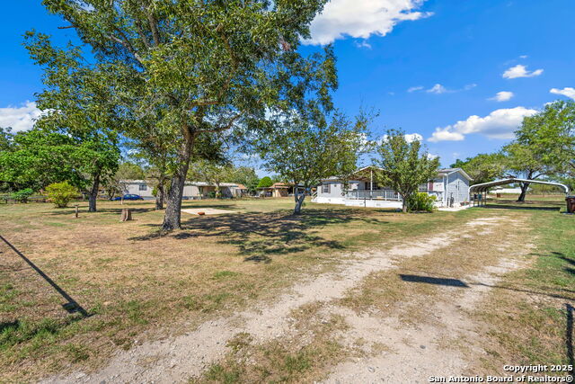 Image 2 of 21 For 8489 Elmendorf Lavernia
