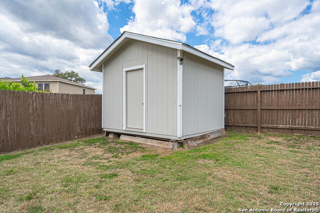 Image 38 of 41 For 8931 Preserve Trl