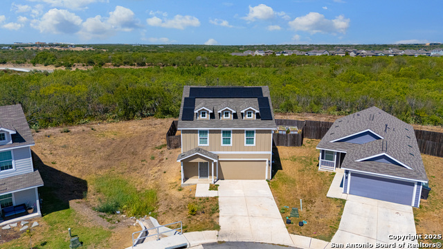 Listing photo id 0 for 603 Vermilion