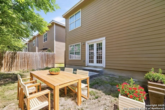 Image 17 of 18 For 17 Oak  