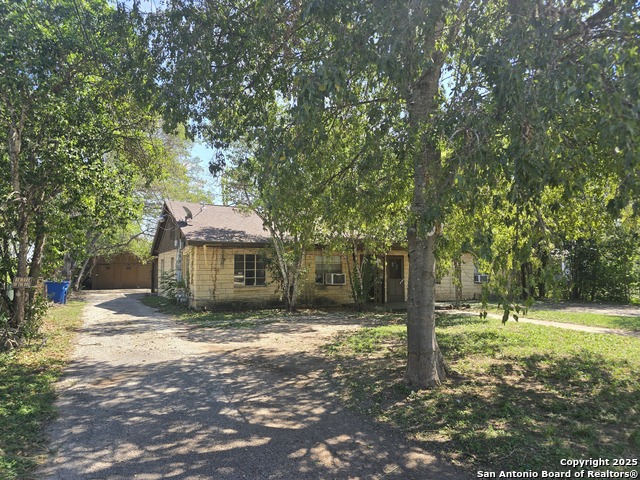 Image 3 of 23 For 122 Roesler  