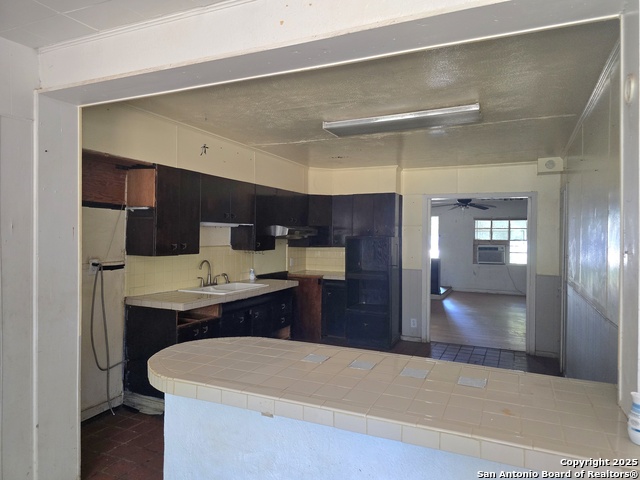 Image 9 of 23 For 122 Roesler  