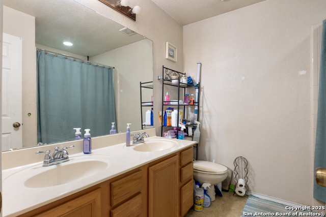 Image 8 of 17 For 10802 Terrace