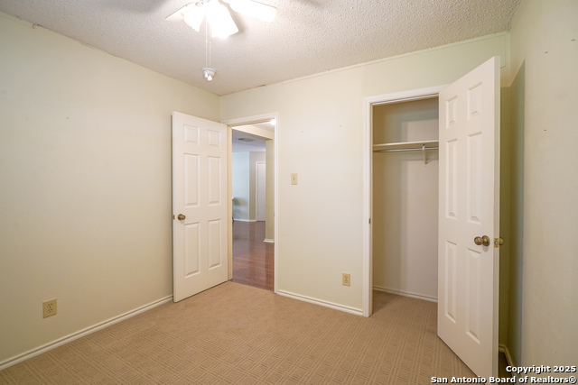 Image 25 of 32 For 6631 Evenridge Ln