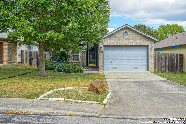 Image 5 of 32 For 6631 Evenridge Ln