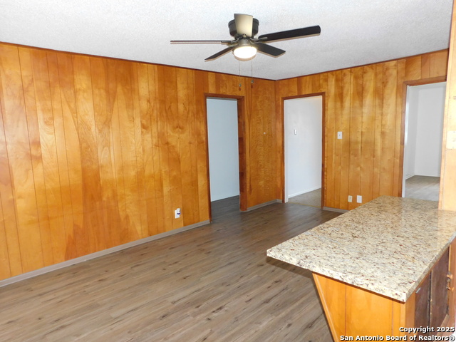 Image 14 of 19 For 1043 Gibbs  