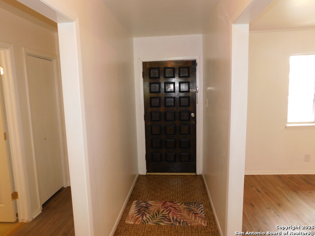 Image 3 of 19 For 1043 Gibbs  