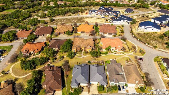 Listing photo id 41 for 6710 Ghia Ln