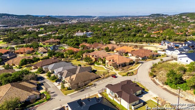 Listing photo id 47 for 6710 Ghia Ln