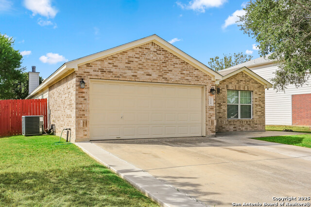 Image 2 of 25 For 3118 Shane