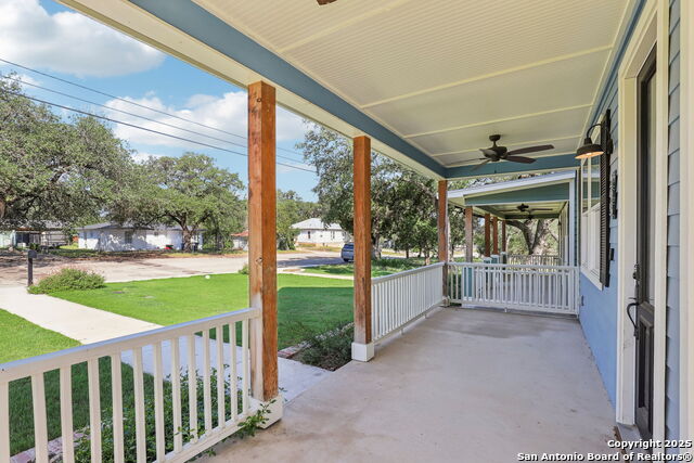 Listing photo id 8 for 295 East Ave S
