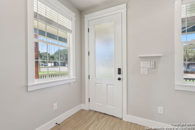 Listing photo id 10 for 295 East Ave S