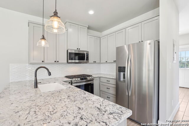 Listing photo id 22 for 295 East Ave S