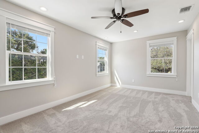 Listing photo id 35 for 295 East Ave S