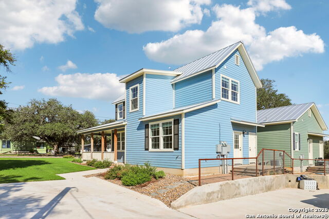 Listing photo id 45 for 295 East Ave S