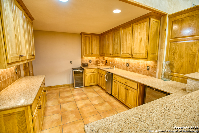 Image 11 of 50 For 192 Fm 2828  