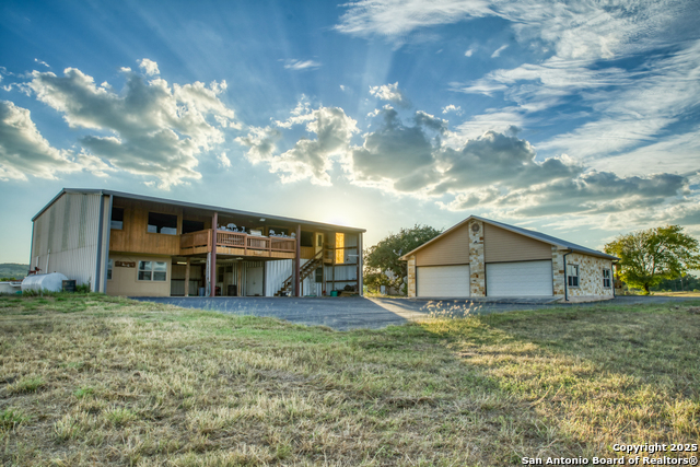 Image 20 of 50 For 192 Fm 2828  