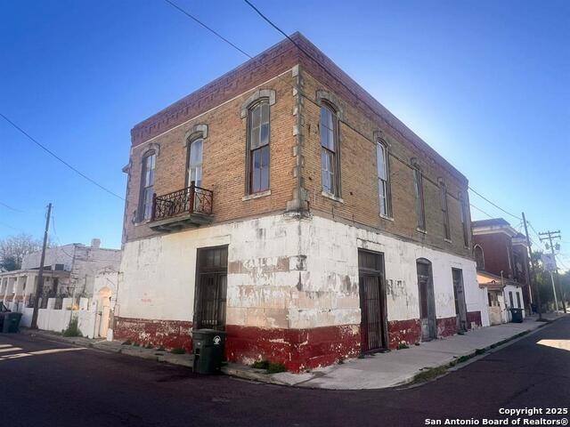 Details for 520 Davis Ave B, Laredo, TX 78040