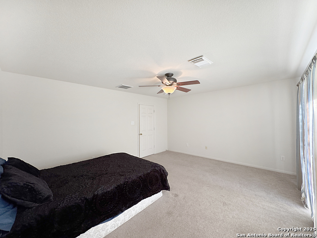 Image 21 of 45 For 4575 Tanglewood Trl