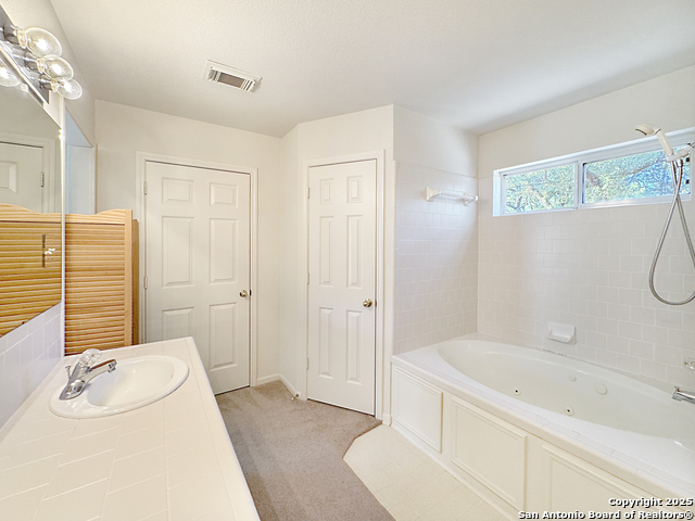 Image 23 of 45 For 4575 Tanglewood Trl