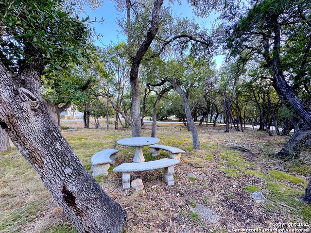 Image 37 of 45 For 4575 Tanglewood Trl