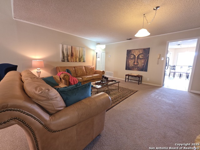 Image 14 of 35 For 7738 Chambers 304c