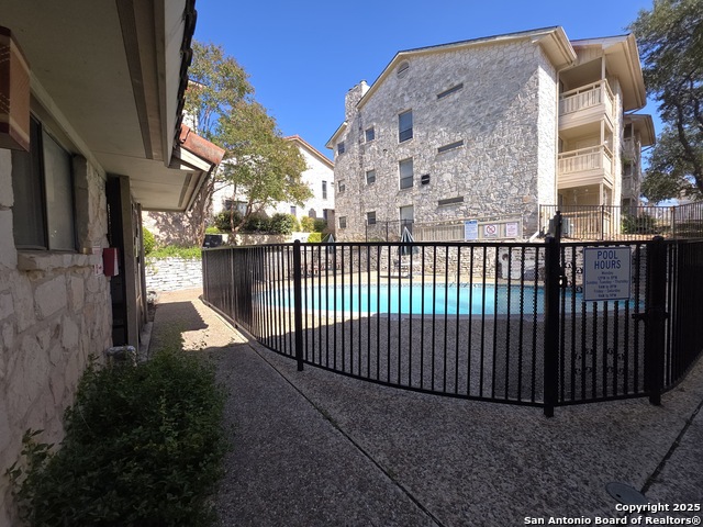 Image 28 of 35 For 7738 Chambers 304c