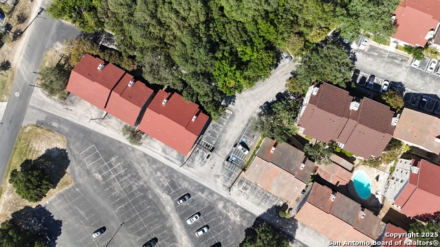 Image 34 of 35 For 7738 Chambers 304c