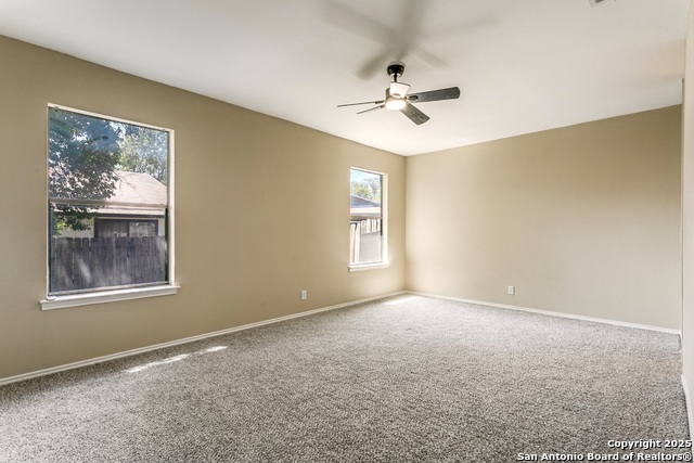 Listing photo id 6 for 13239 Larkway