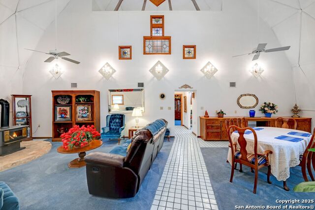 Image 17 of 52 For 448 Red Rock Road