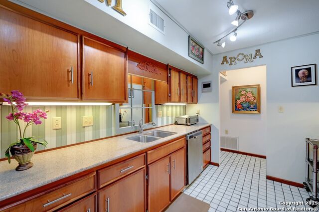 Image 32 of 52 For 448 Red Rock Road