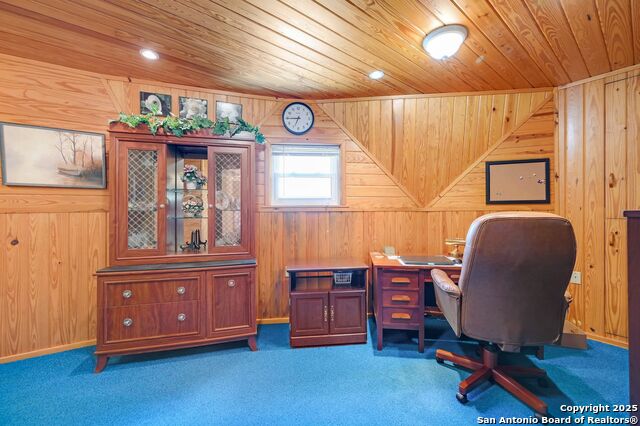 Image 38 of 52 For 448 Red Rock Road