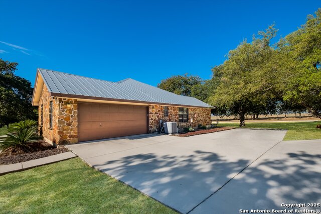 Image 28 of 54 For 172 Home Place