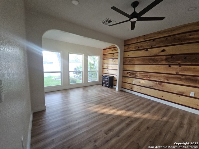 Listing photo id 11 for 12611 Sandtrap