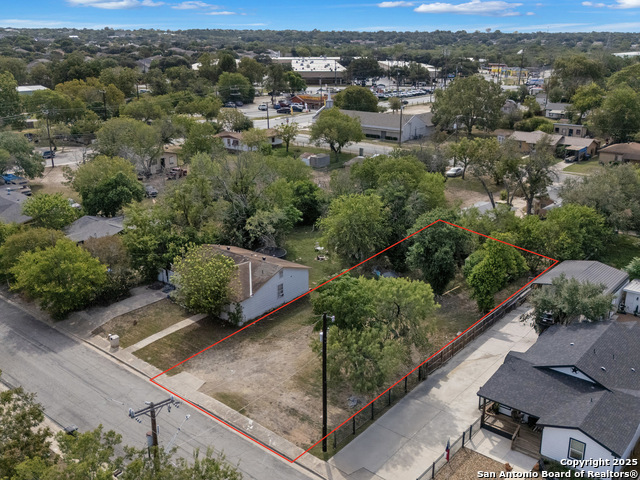 Listing photo id 8 for 126 Rene Avenue