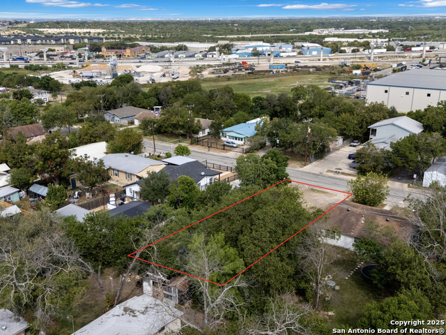 Listing photo id 12 for 126 Rene Avenue