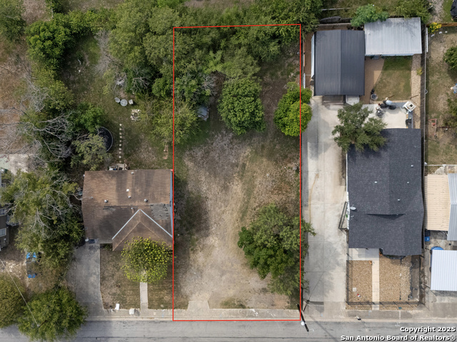 Listing photo id 5 for 126 Rene Avenue