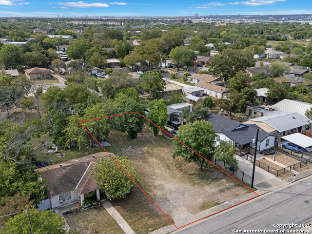 Listing photo id 6 for 126 Rene Avenue