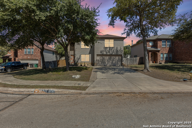 Image 2 of 35 For 10711 Manor Creek