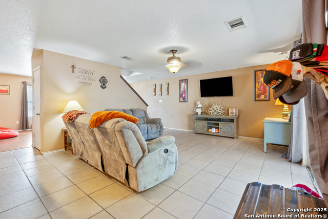 Image 29 of 35 For 10711 Manor Creek