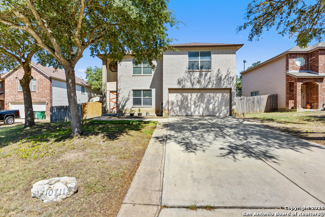 Image 3 of 35 For 10711 Manor Creek